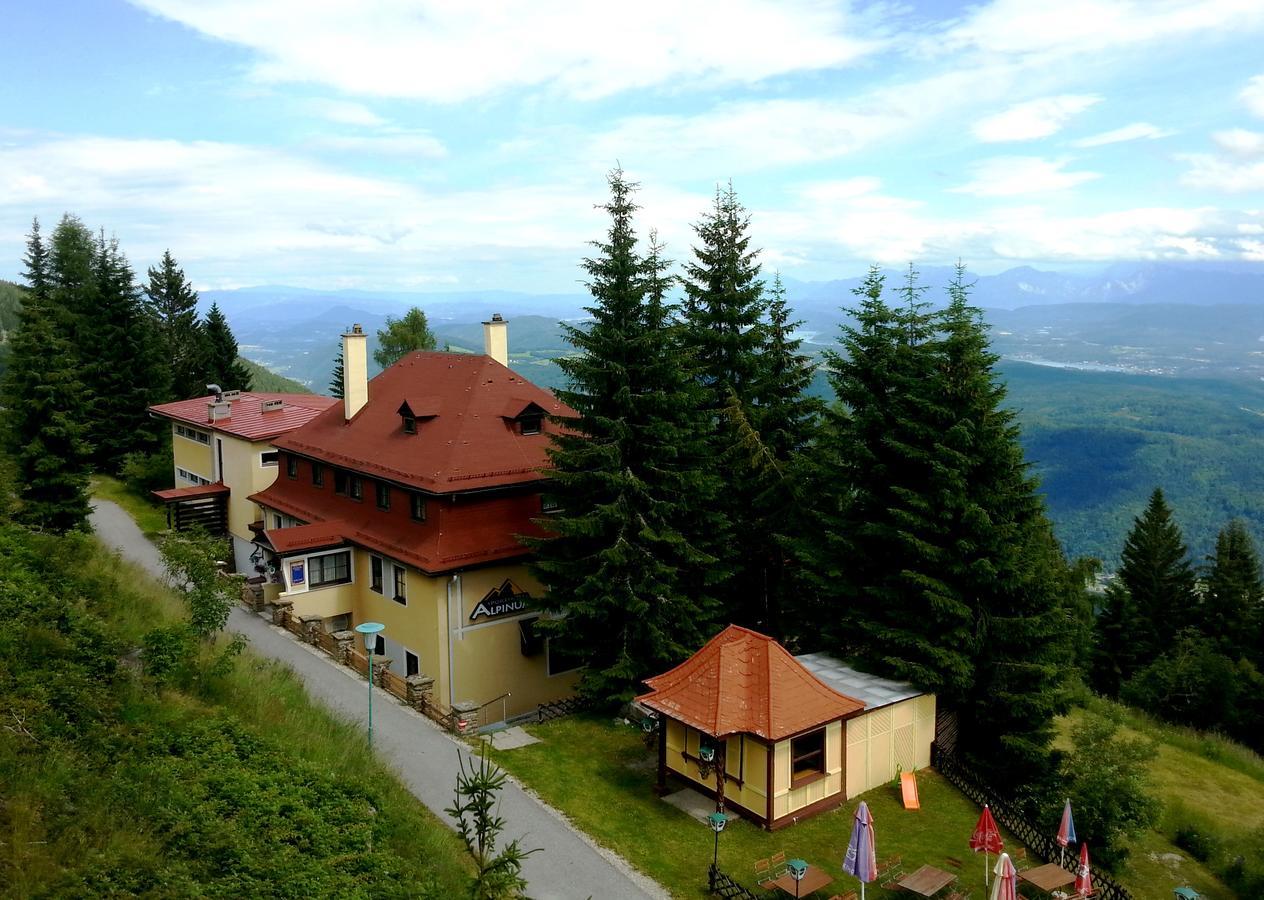 Hotel Alpinum Treffen Eksteriør bilde